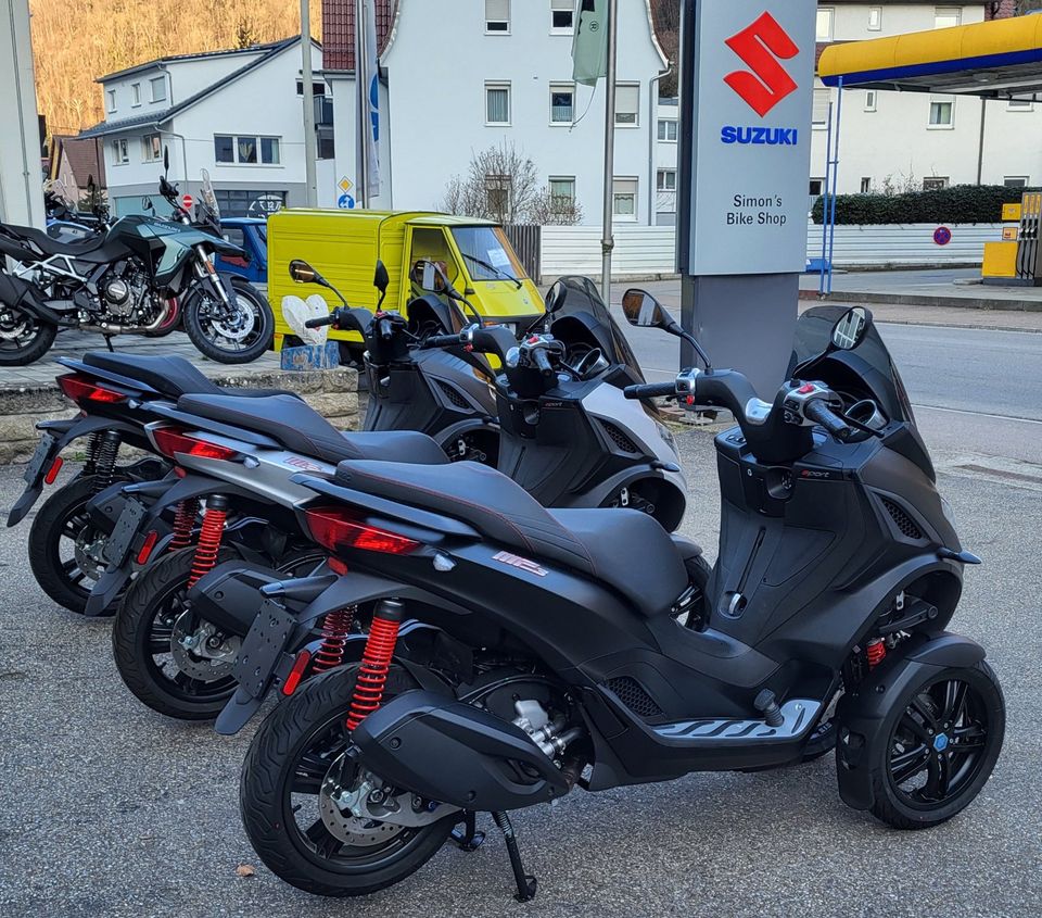 Piaggio MP3 Sport 300 E5 verschiedene Farben ab 7099€ in Geislingen an der Steige