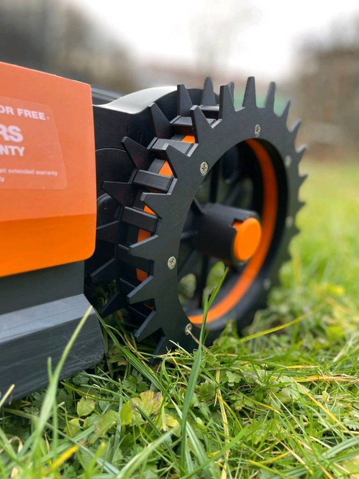 Extrem Worx  Landoid Mähroboter Spikes Tuning Traktionsverbesserrung alle Modelle Worx Husqvarna Robomow Stihl Yardforce Gardena FlyMo McCulloch Honda Bosch Viking Alko in Laichingen