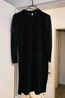 Kurzes Kleid schwarz neuwertig Größe S Hessen - Fulda Vorschau