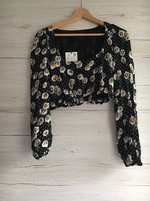 zara crop top Gr. S neu floral blumen in Berlin