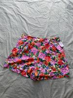 Neue Zara Damen Shorts bunt Blumen XL mit Leinen Sommer Nordrhein-Westfalen - Kleve Vorschau