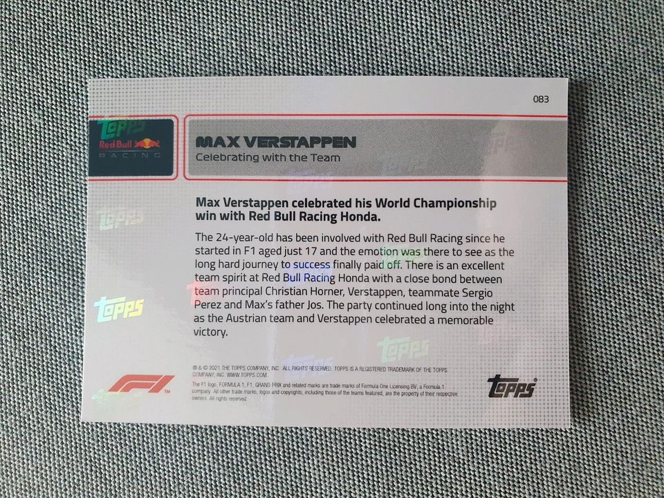 Topps Now F1 Formel 1 - Max Verstappen Celebrating With Team #083 in Kupferzell