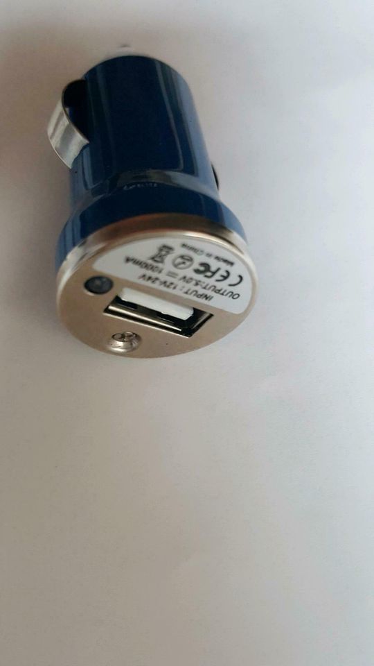 Auto USB Adapter Ladegerät (NEU) Zigarettenanzünder in Berlin