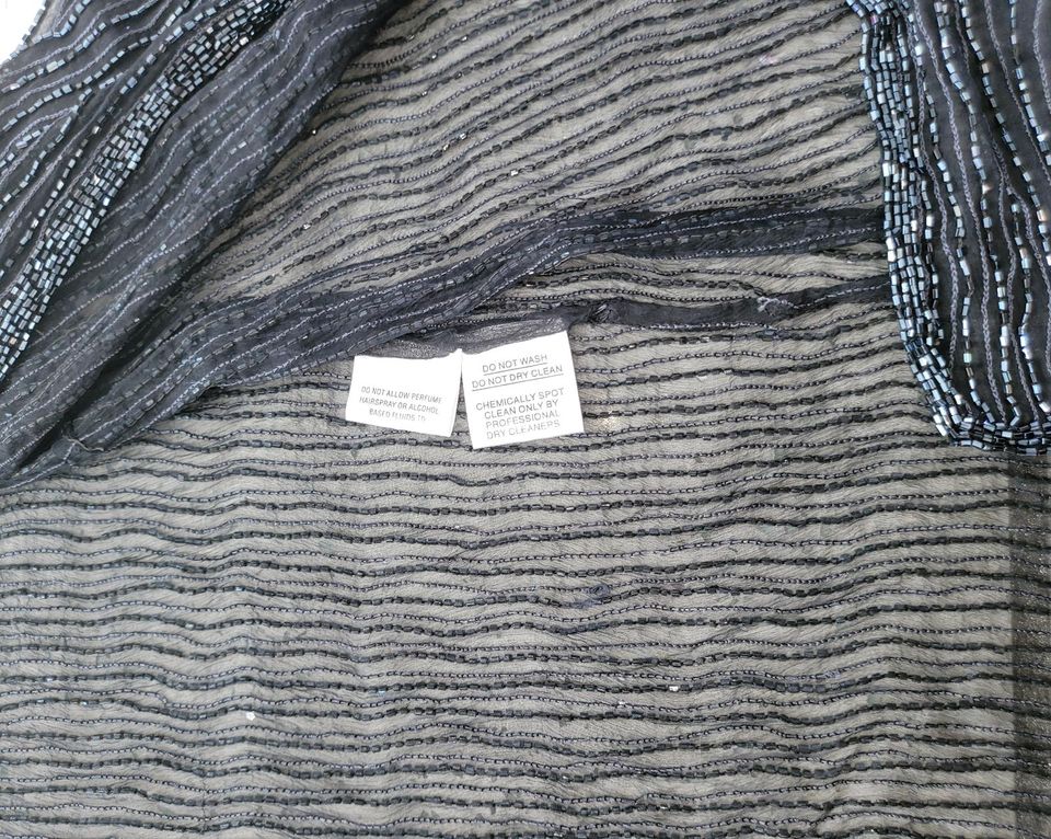 36/38 Frank Usher 100% silk Seide Perlen Damen Jäckchen schwarz in München