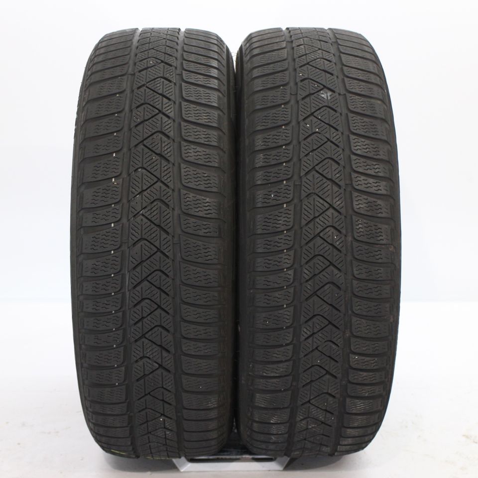 2x Winterreifen Pirelli Sottozero 3 225/60 R18 104H DOT17 +4,5mm in München