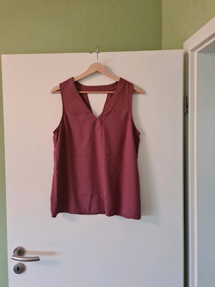 Vero Moda Gr. 5  Bluse/ Top in Ochtrup