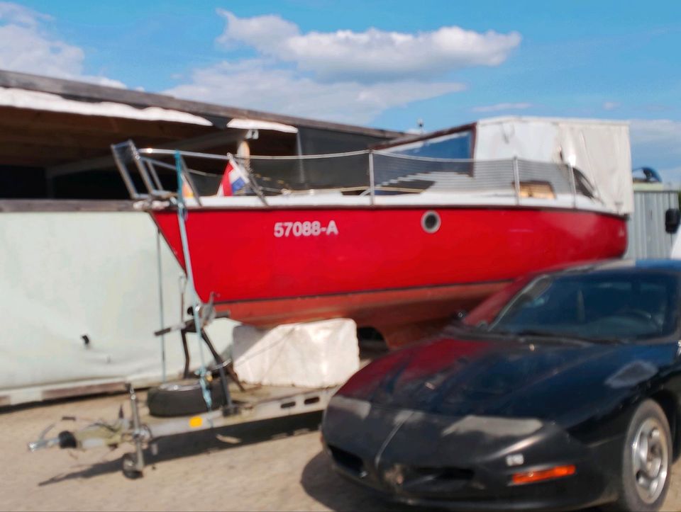 Boot mit Trailer und Motor in Alfter