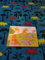 DINO Holz-Steckpuzzle + Kuscheldecke 100x145cm Sachsen - Markranstädt Vorschau