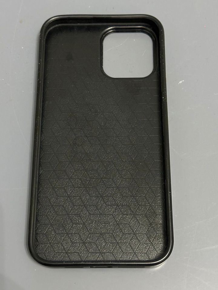 iPhone 13 Pro Max Hülle Case Leder in Hilden