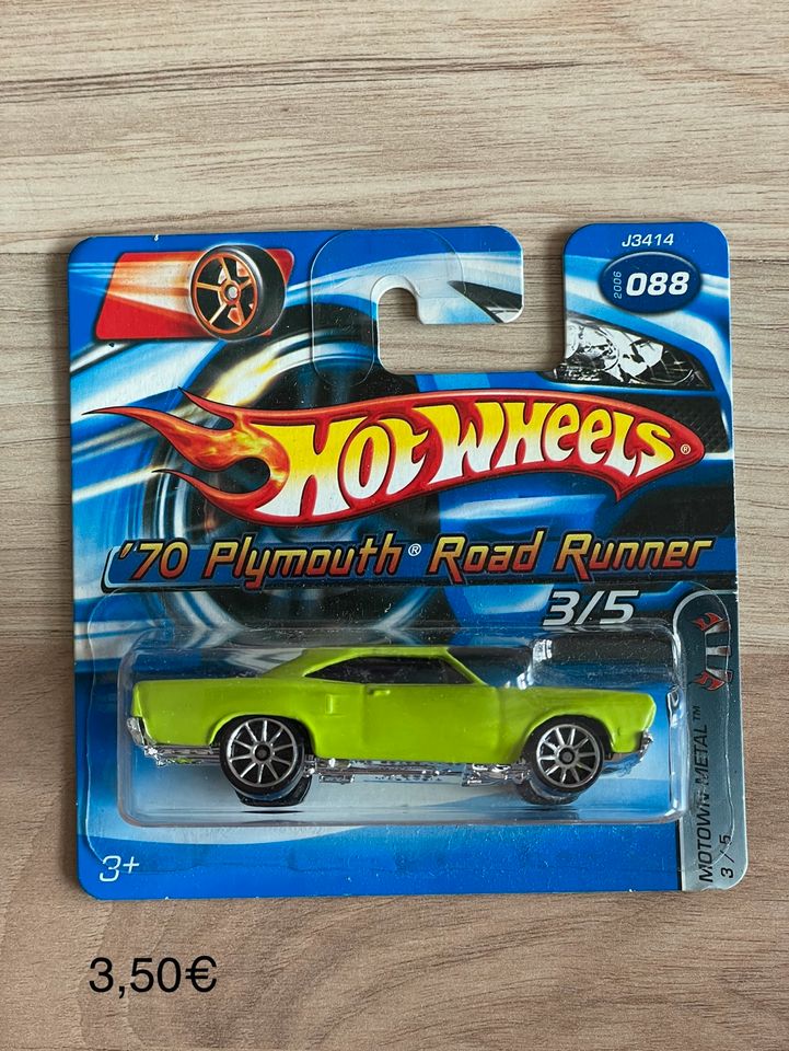 Hot Wheels 1:64 in OVP in Zscherben