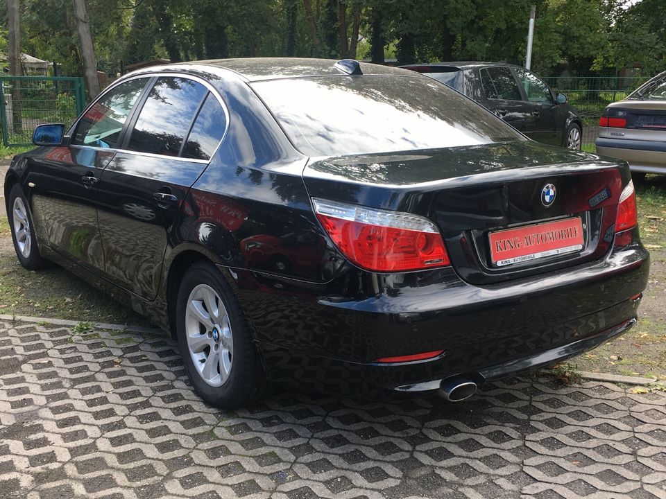 BMW 520D LIMOUSINE ♦ AUTOMATIK ♦ SCHECKHEFT ♦ in Zossen