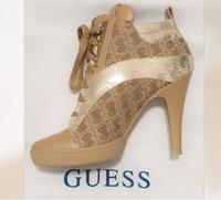 Exklusiv limitierte GUESS Boots + ungetragen Original verpackt Baden-Württemberg - Wildberg Vorschau