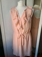 Volants Peach Kleidchen Sommerkleid Elegant München - Au-Haidhausen Vorschau