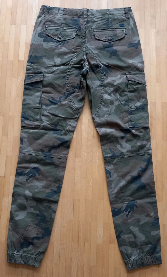 Jack & Jones Jeans Camouflage Cargo Slim grün braun Gr. 176 NEU in Laatzen