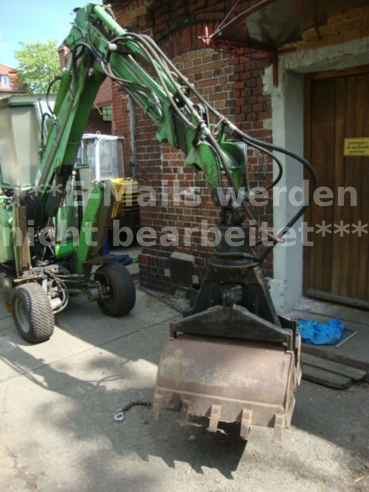 Hansa APZ 131 Friedhofsbagger Mobilbagger tele in Berlin