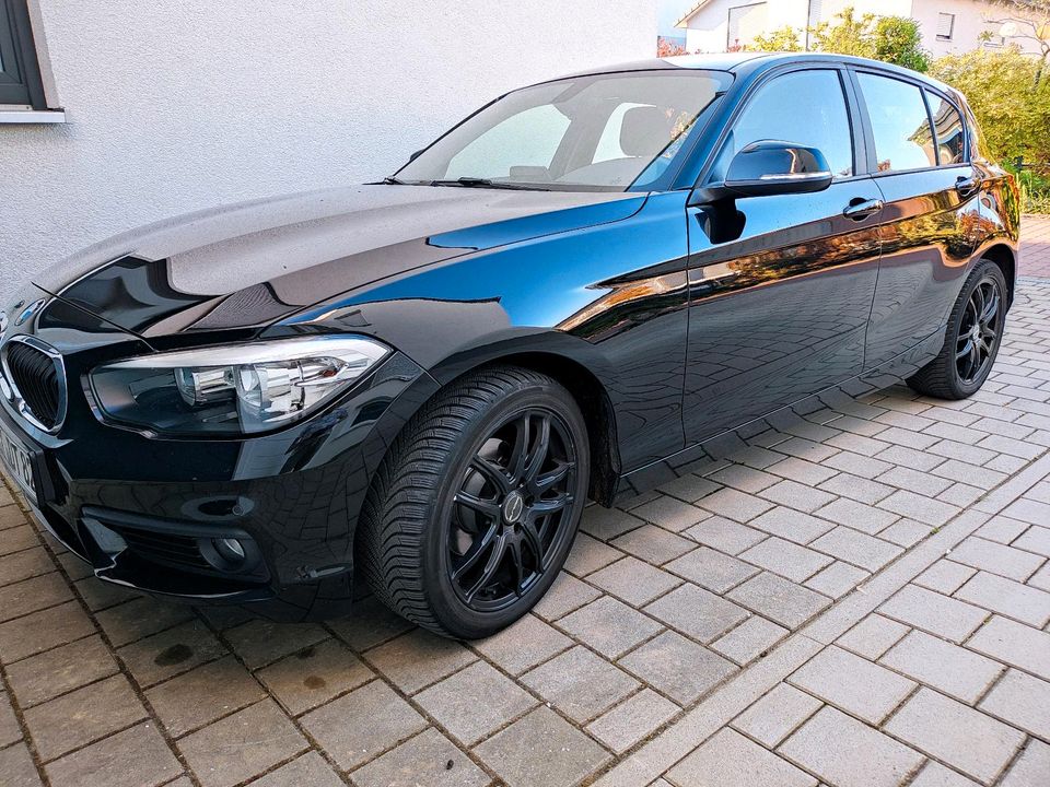 BMW 116i Advantage schwarz Festpreis in Nidderau