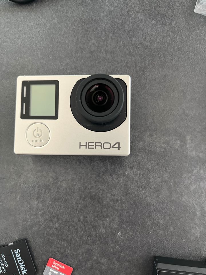 GoPro Hero Silver gebraucht + SD Karte in Ludwigsburg