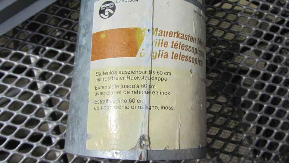 Neues Abluft Lüftungsrohr mit Wetter-Schutzgitter Ø10cm x47cm in Weingarten
