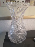 Vase (Kristall) Haushaltsauflösung dekorativ Schleuderstern ???? Nordrhein-Westfalen - Meerbusch Vorschau