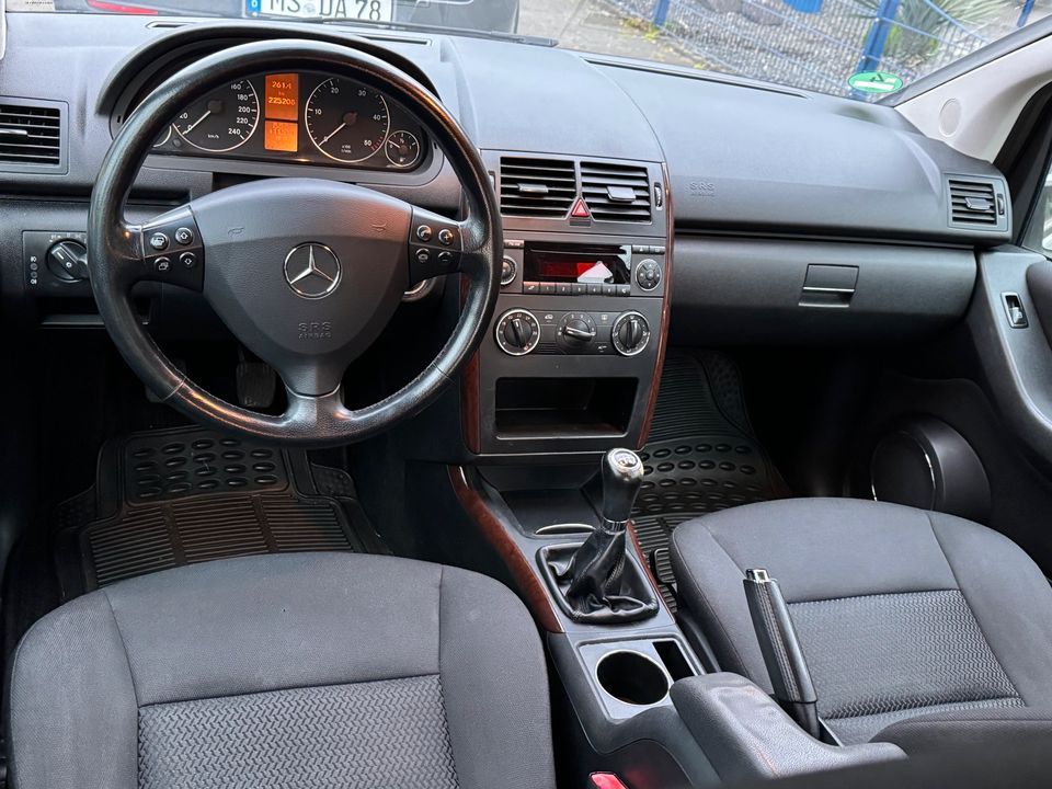 Mercedes Benz. A80TDI  ELEGANCE in Wolbeck