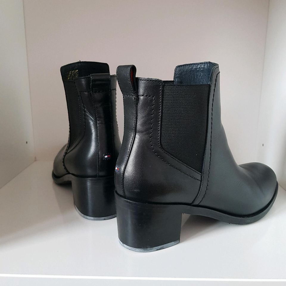 Tommy Hilfiger Stiefeletten Gr. 40 Schwarz in Hohen Neuendorf