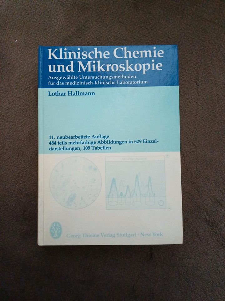 Fachbuch Hallmann klinische Chemie und Mikroskopie in Hainburg