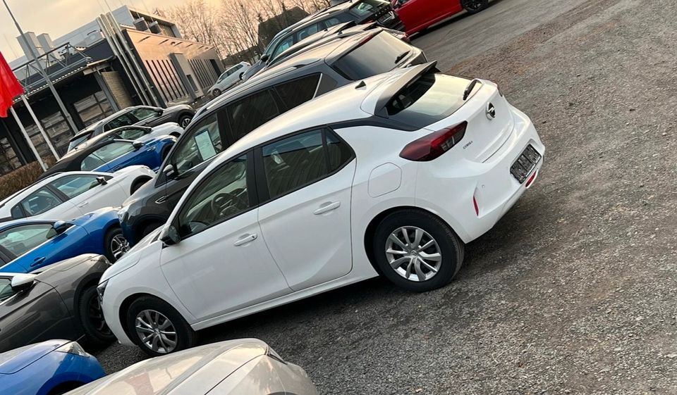 Opel Corsa Edition 1.2 75 EPH Klima Apple Carplay / 8x Bereifung in Heuchelheim