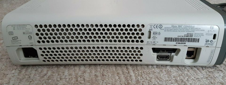 XBOX 360 - AC2 - UDRAW - CONTROLLER - NETZTEIL - TV/AUDIO in Doberlug-Kirchhain