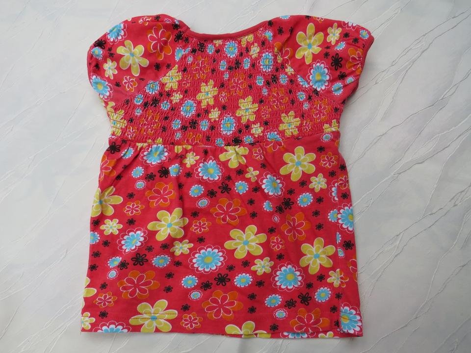 rotes T-Shirt mit Blumenmuster von NonStop, Gr. 98/104 in Thyrnau