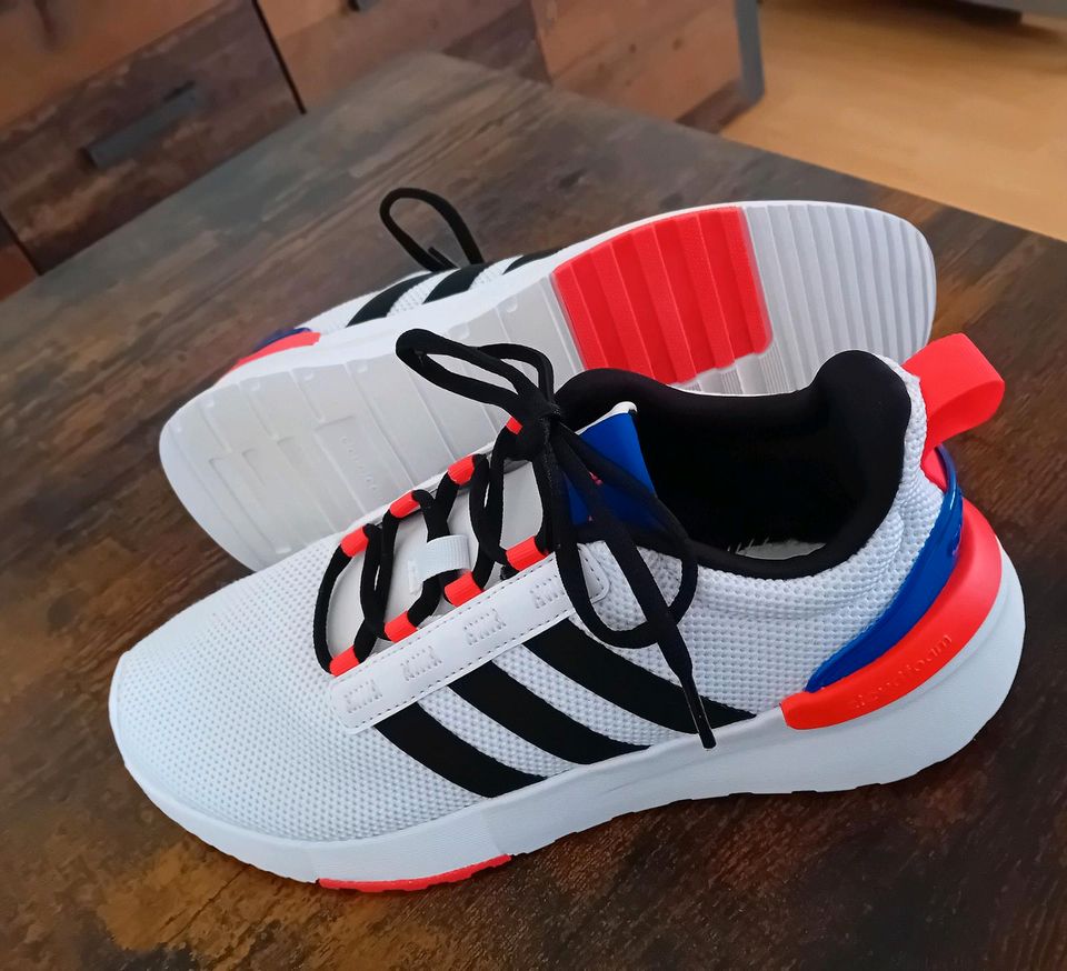 Adidas sneaker gr 39 in Leck