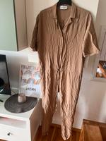 Karo Kauer Jumpsuit L beige Freiburg im Breisgau - Umkirch Vorschau