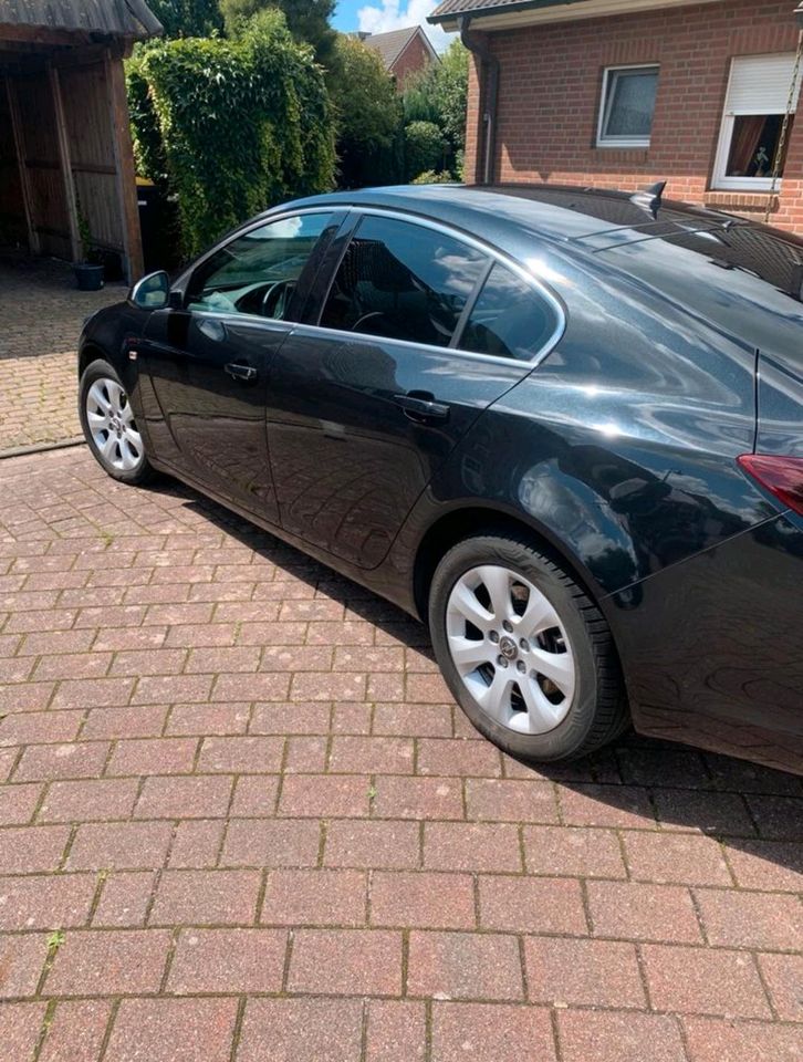 Opel insignia limousine 2015 in Remscheid