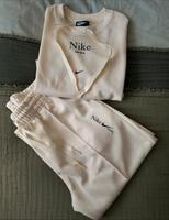 Nike jogginganzug neu Berlin - Reinickendorf Vorschau