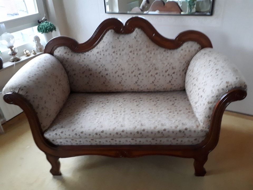 Nostalgie Sofa in Bremen