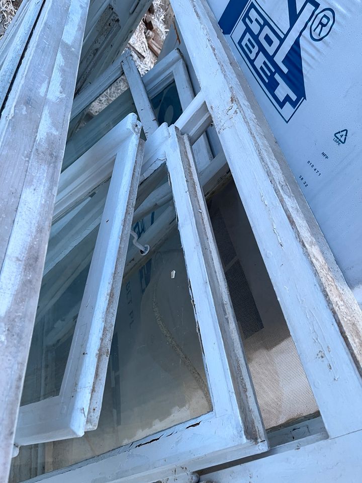 Fenster mit Rahmen Holzfenster in Günthersdorf