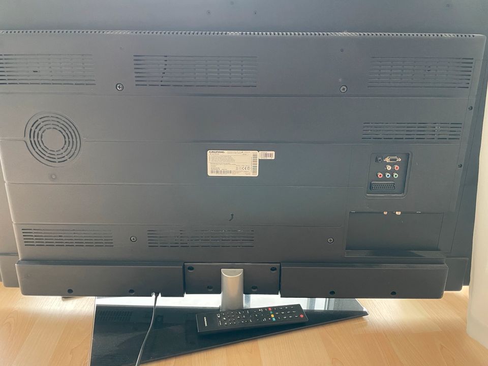 Grundig 48 Zoll Fernseher in Hamburg