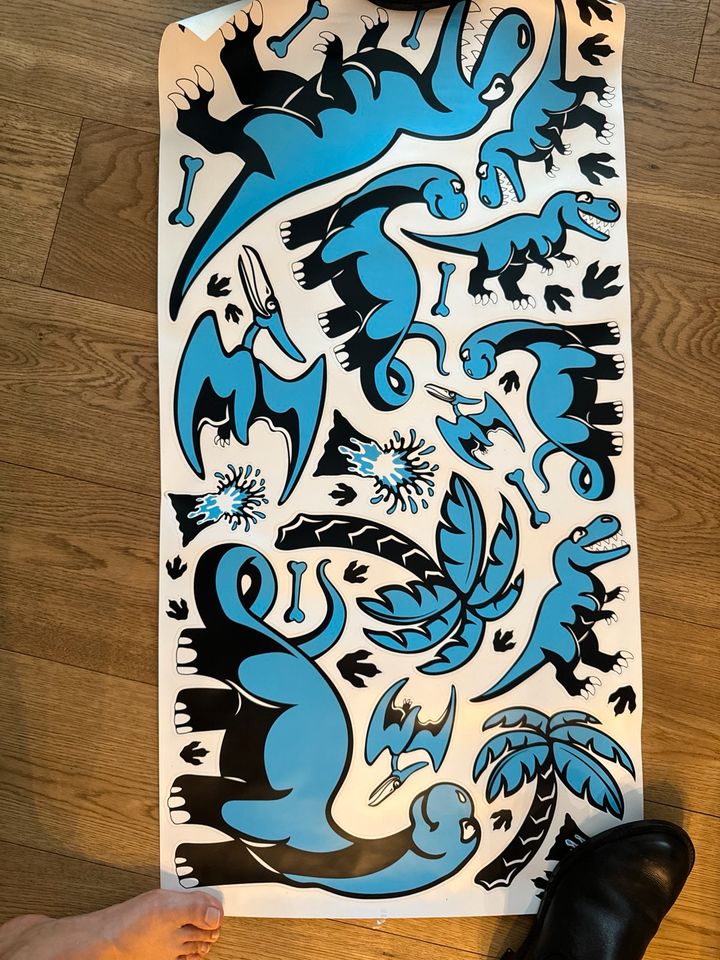 Wandtattoos Tapetenaufkleber Dinosaurier blau NEU! in Berlin