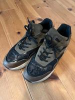 Bullboxer Sneaker grün, Größe 42 Altstadt-Lehel - München/Lehel Vorschau
