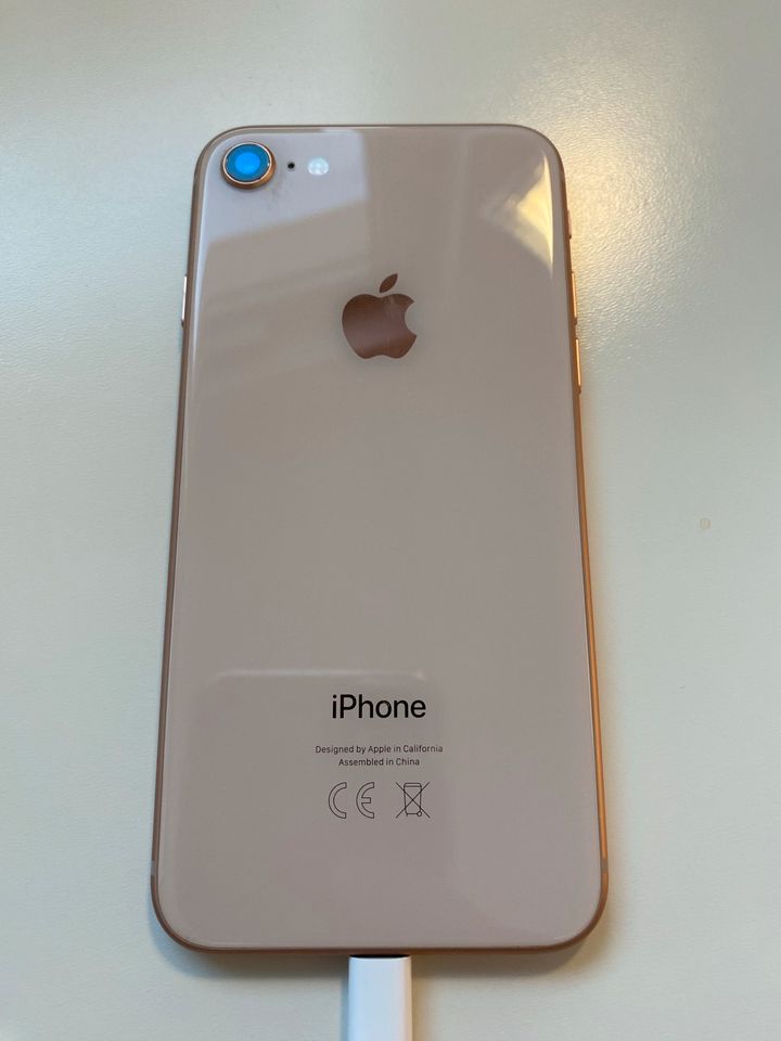 iPhone 8 256gb Roségold in Villingen-Schwenningen