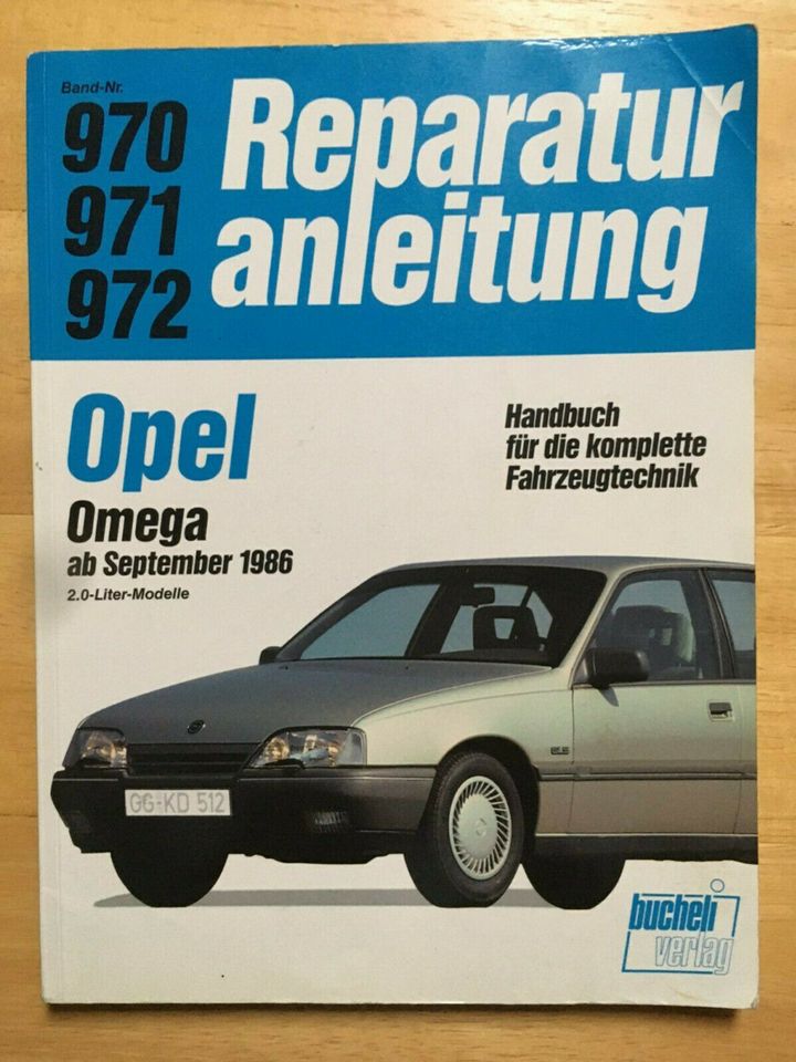 Reparaturanleitung Opel Omega ab September 1986 Fahrzeugtechnik in Großhansdorf