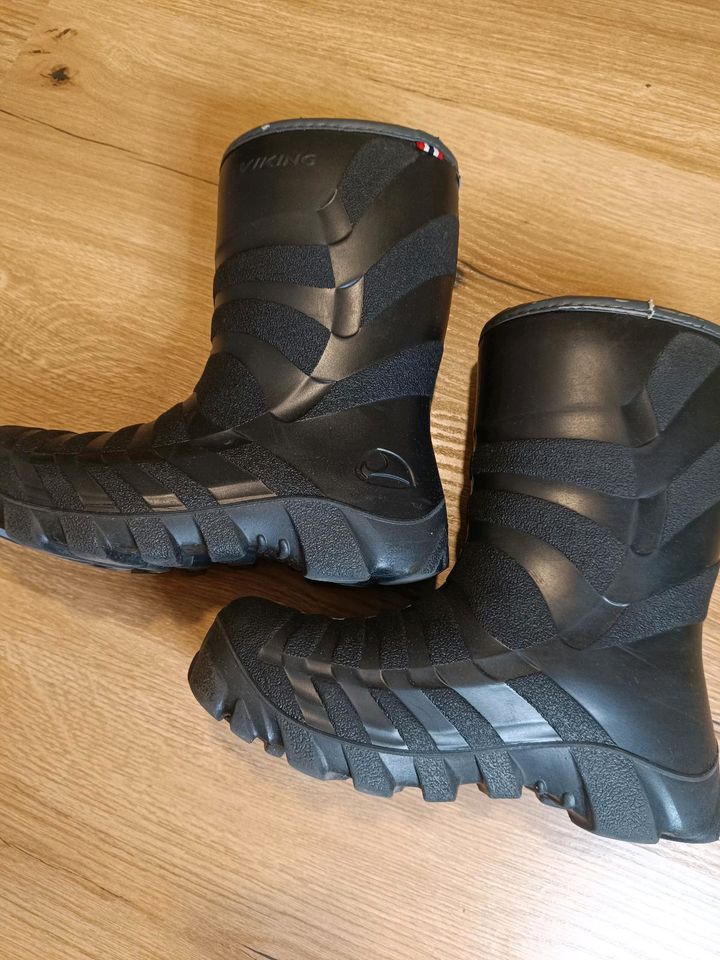 Viking ultra Stiefel Winterschuhe Schneestiefel Gr 34 (35) in Bad Salzungen