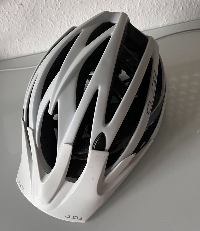 Cube HPC MTB Helm Größe L 58-62cm weiß sturzfrei in Müllheim