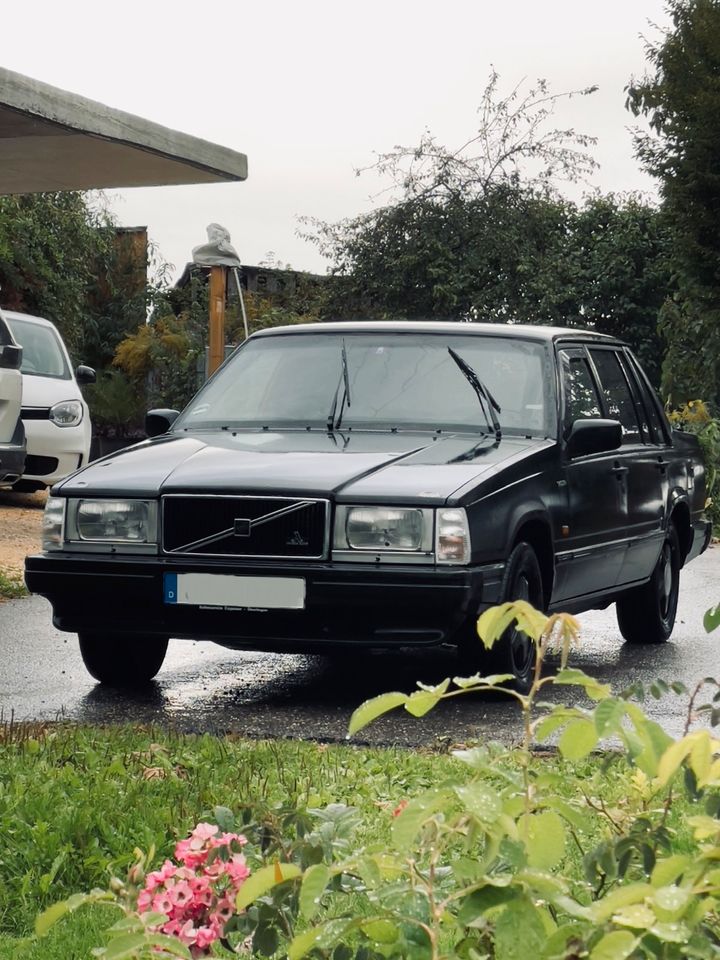 Volvo 740 GL mit TÜV in Stockach