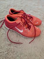 Nike running 41 Schuhe Damen Nordrhein-Westfalen - Meerbusch Vorschau