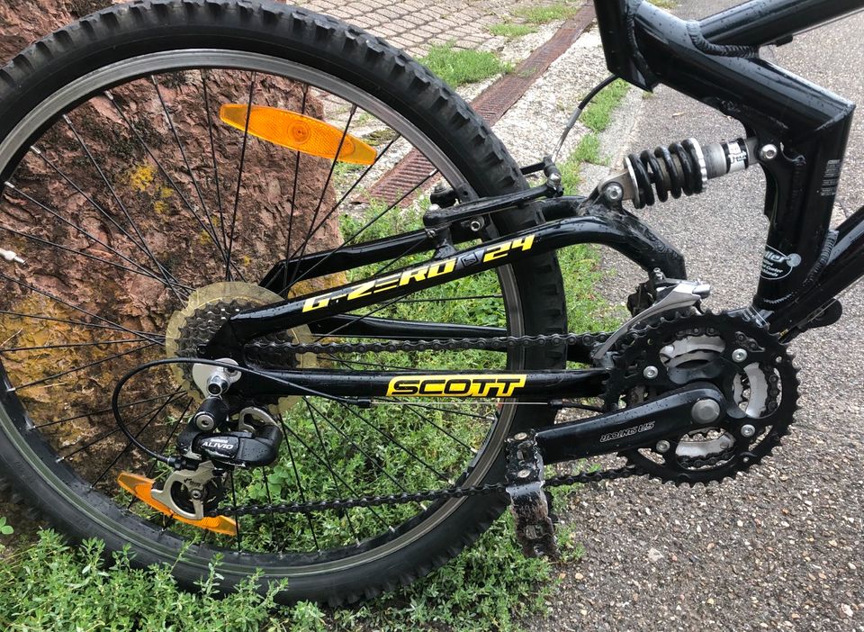 Scott G-Zero 24 vollgefedertes Mountainbike in Wiesloch