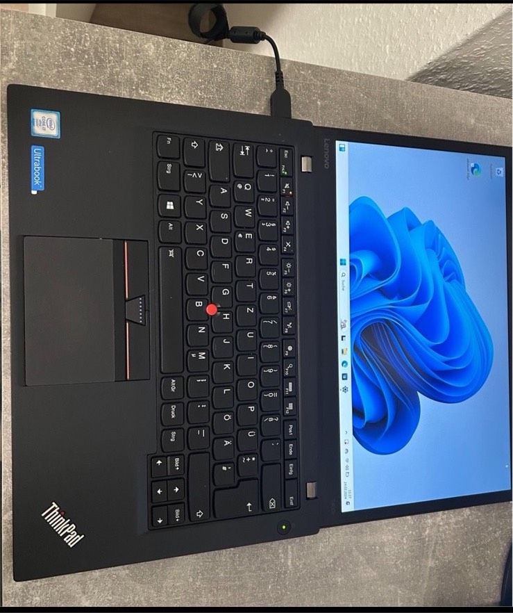 Lenovo Thinkpad T460 s  , 14“ zoll, i7-6600U, 12 GB RAM DDR-4, WIN 11 in Krefeld