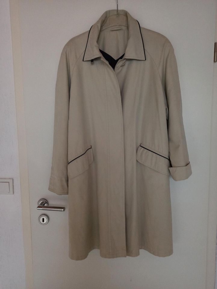 Damen Trenchcoat Gr 42  Farbe Beige in Gelsenkirchen