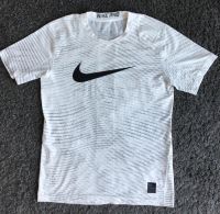 Nike Pro Dri-Fit Shirt, Jungen, L (147-158cm), TOP! Hessen - Oberursel (Taunus) Vorschau