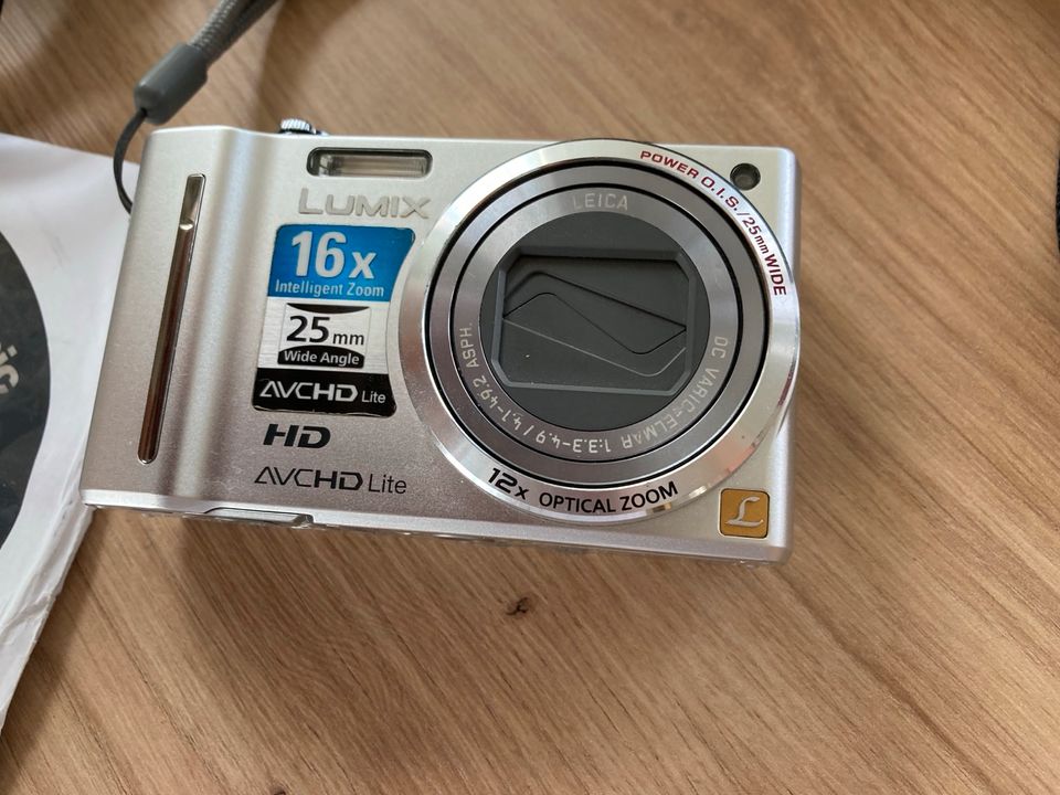 Digitalkamera Panasonic Lumix 16x intelligent Zoom in Sprockhövel