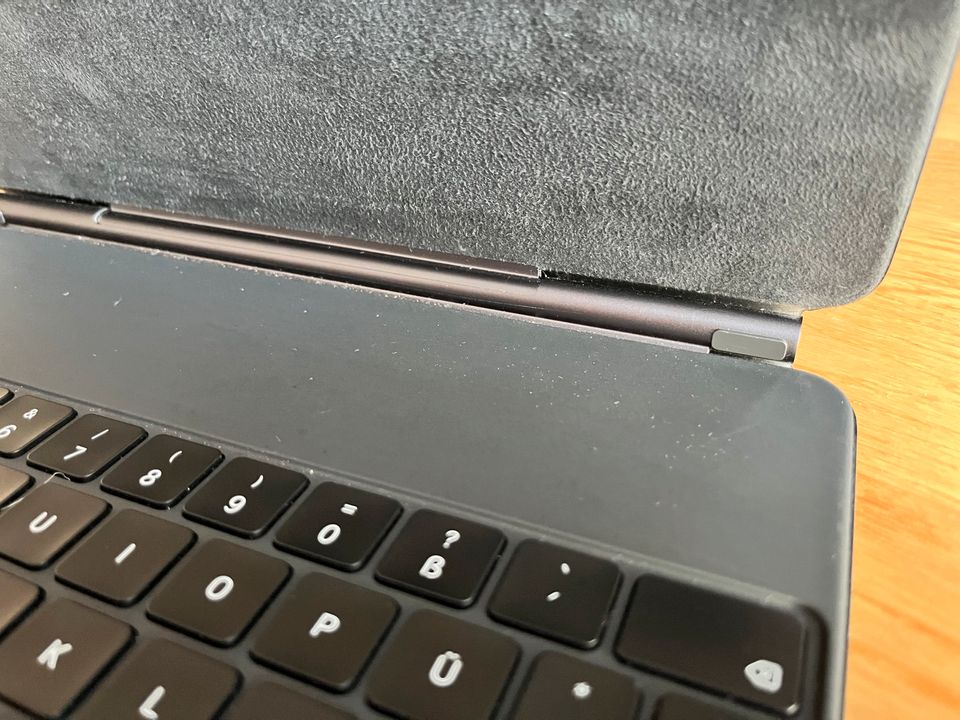 Apple Magic Keyboard - 12,9 Zoll iPad Pro (ab 2018) ‑ QWERTZ in Aalen